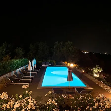 Borgo *